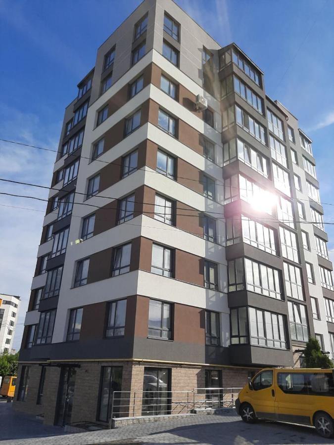 New Time Нова Простора Квартира Біля Центру. Окрема Спальня + Кухня-Вітальня Tarnopol Zewnętrze zdjęcie